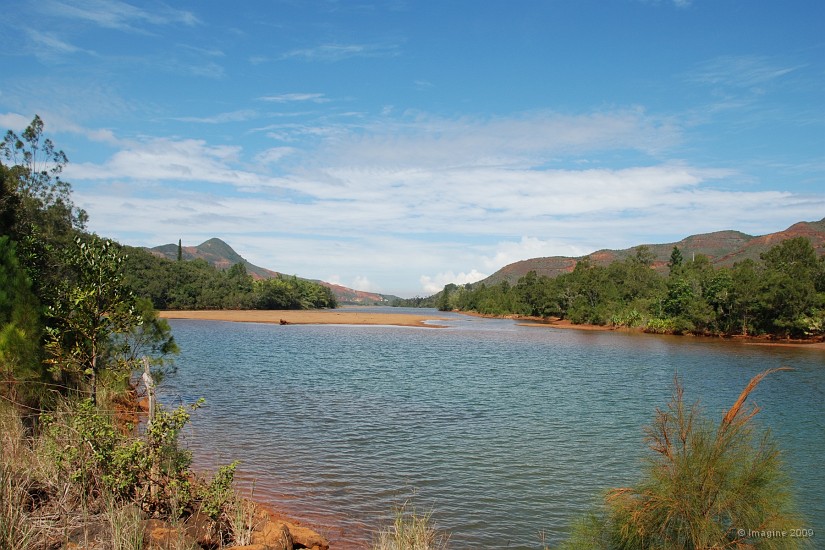 03- La Riviere des Pirogues.JPG